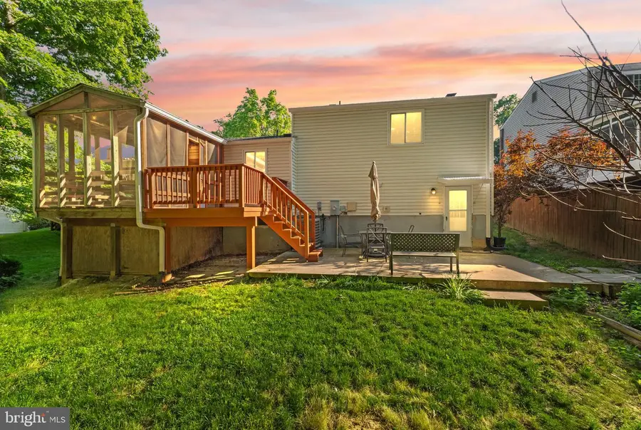 8494 Summer Breeze Ln, Springfield, VA 22153 - #3