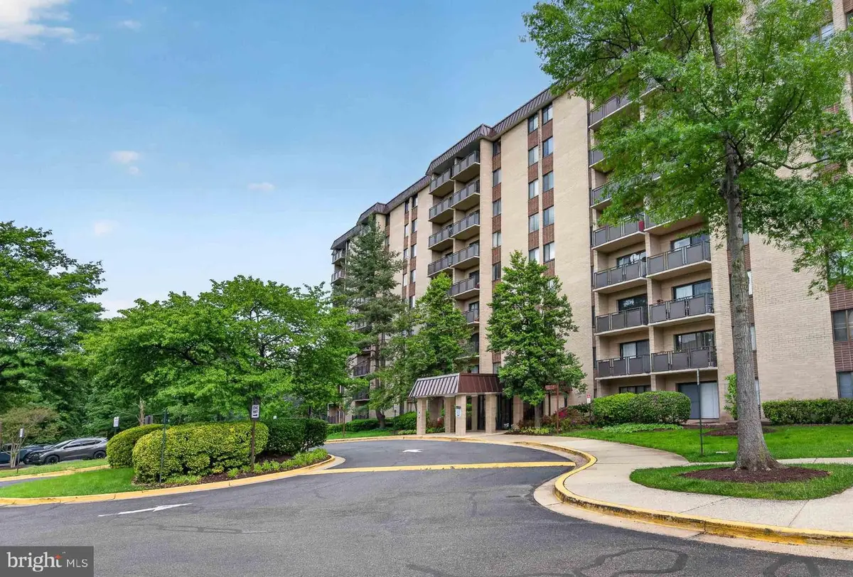 3101 S Manchester St #308, Falls Church, VA 22044 - #1