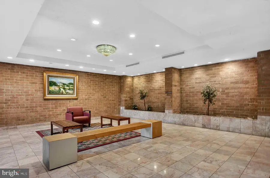 3101 S Manchester St #308, Falls Church, VA 22044 - #3