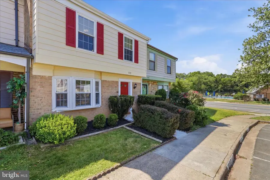 2239 Monaghan Dr, Herndon, VA 20170 - #2