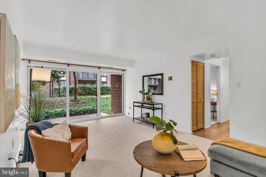 9702 Kingsbridge Dr #003, Fairfax, VA 22031 - #2