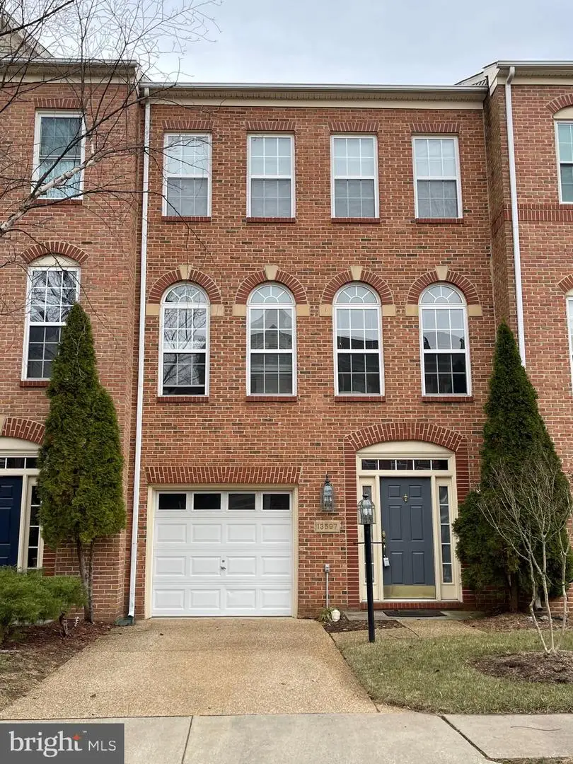 13597 Big Boulder Rd, Herndon, VA 20171 - #1