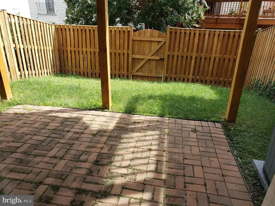 13597 Big Boulder Rd, Herndon, VA 20171 - #3