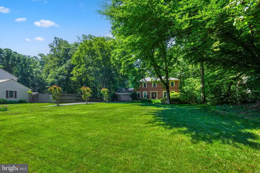 10999 Highridge St, Fairfax Station, VA 22039 - #2