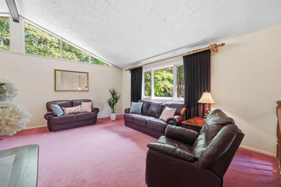 10027 W Constable Ct, Fairfax, VA 22032 - #3