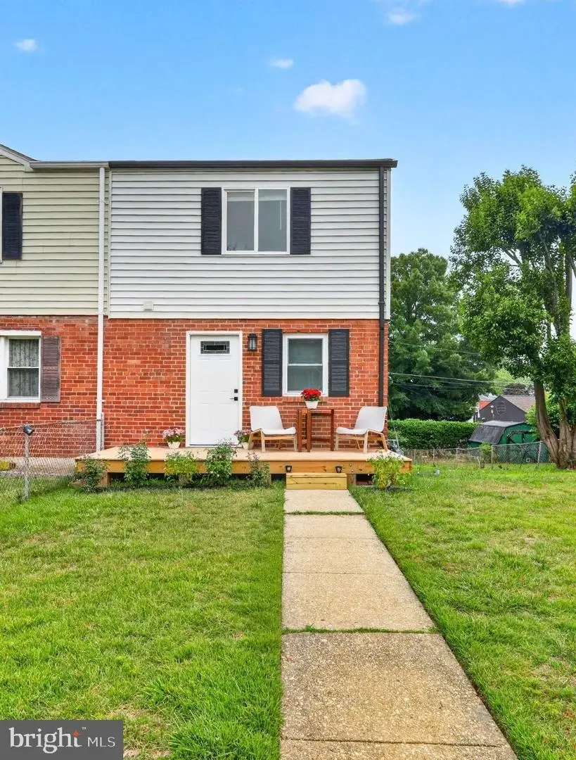 2218 Farrington Ave, Alexandria, VA 22303 - #3