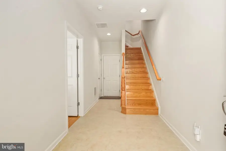 9640 Pullman Pl, Fairfax, VA 22031 - #3