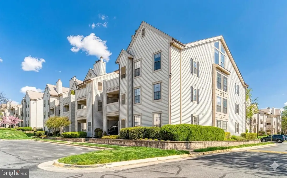 6955 Mary Caroline Cir #i, Alexandria, VA 22310 - #1