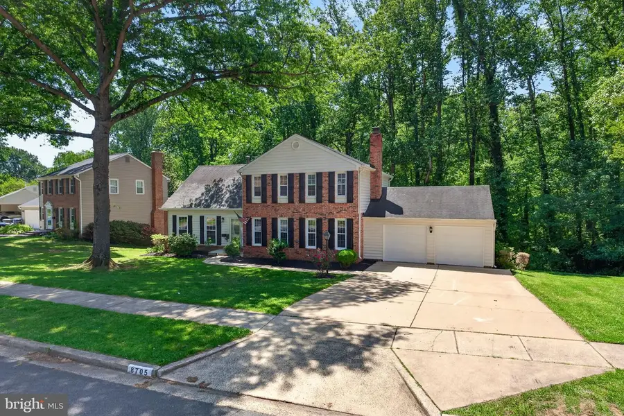 8705 Queen Elizabeth Blvd, Annandale, VA 22003 - #2