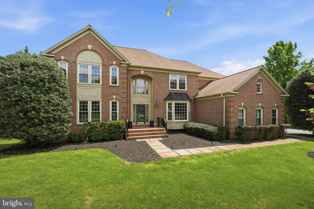 1405 Woodhurst Blvd, McLean, VA 22102 - #1