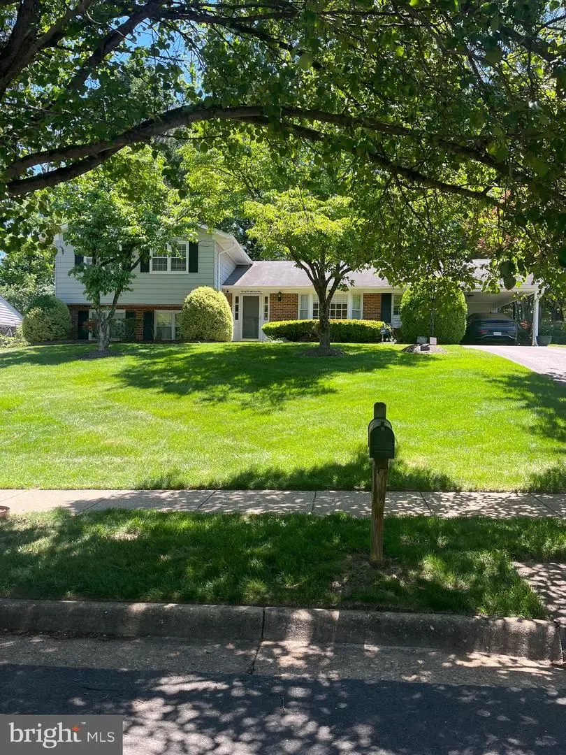 2205 Abbotsford, Vienna, VA 22181 - #1