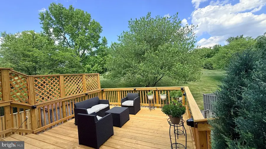 2059 Gervais Dr, Falls Church, VA 22043 - #3