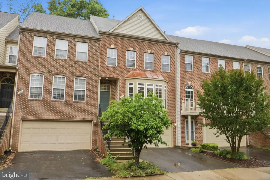 4118 Leclair Ct, Fairfax, VA 22033 - #2