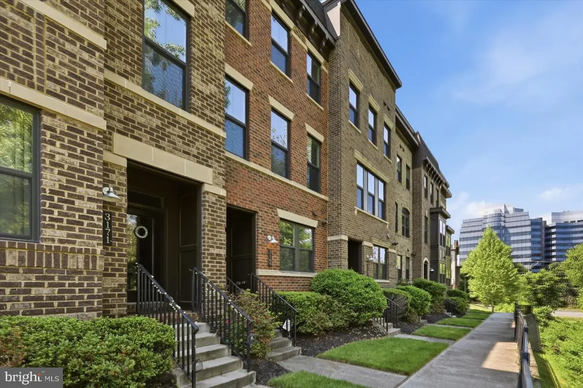3169 Virginia Bluebell Ct, Fairfax, VA 22031 - #1