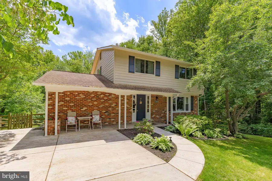 10103 Dundalk St, Fairfax, VA 22032 - #2