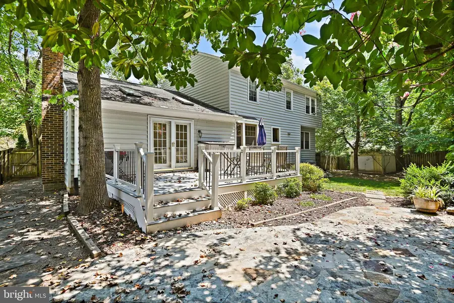 9404 Goldfield Ln, Burke, VA 22015 - #3