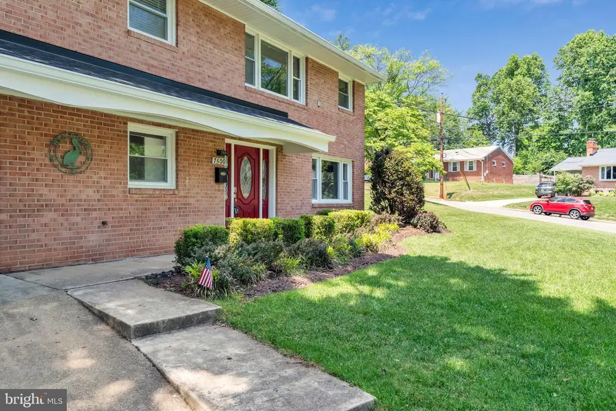 7500 Long Pine Dr, Springfield, VA 22151 - #2