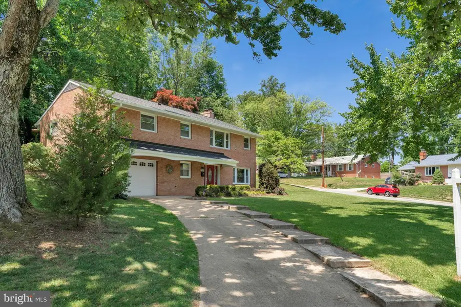 7500 Long Pine Dr, Springfield, VA 22151 - #3