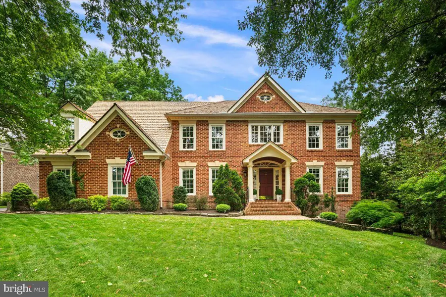 3801 Washington Woods Dr, Alexandria, VA 22309 - #2