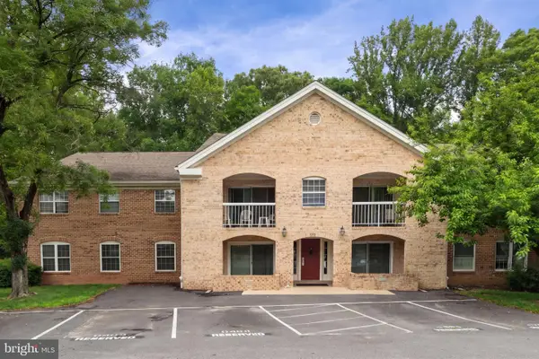 5804 Cove Landing Rd #101, BURKE, VA 22015