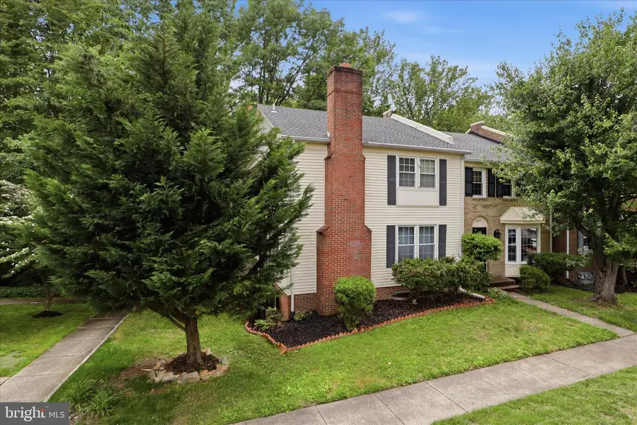 8086 Sleepy View Ln, Springfield, VA 22153 - #2