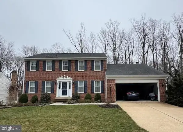 5911 Oakland Park Dr, BURKE, VA 22015