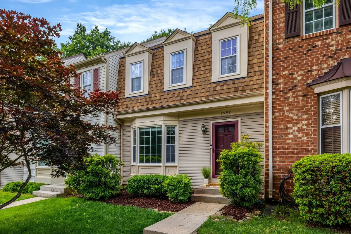 11992 Sentinel Point Ct, Reston, VA 20191 - #1