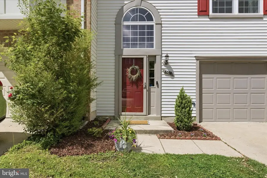 6006 Keble Dr, Alexandria, VA 22315 - #3