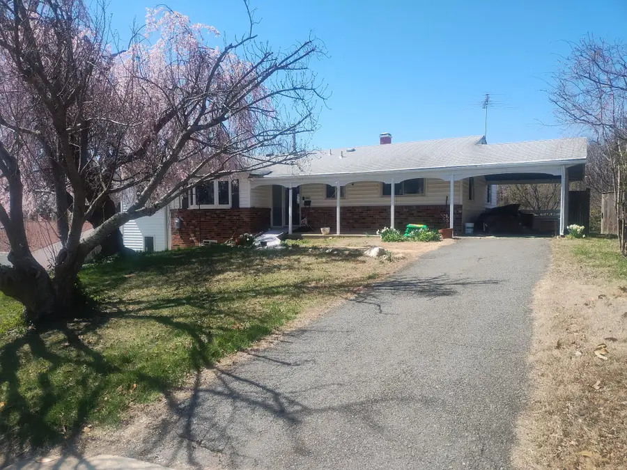 5008 Regina Dr, Annandale, VA 22003 - #2