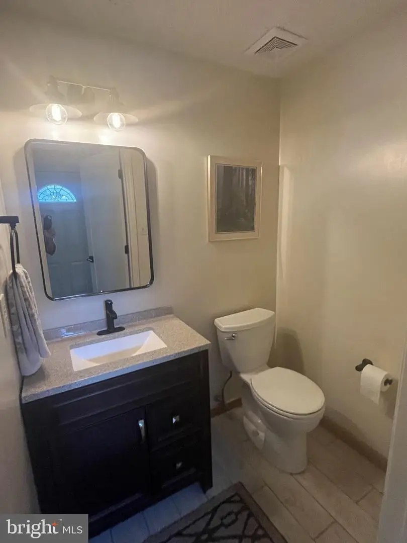 6830 Montivideo Square Ct, Falls Church, VA 22043 - #2