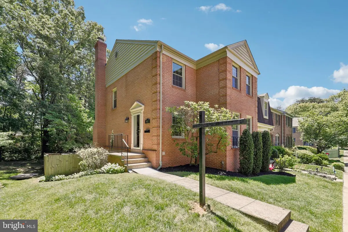 5421 Cheshire Meadows Way, Fairfax, VA 22032 - #1