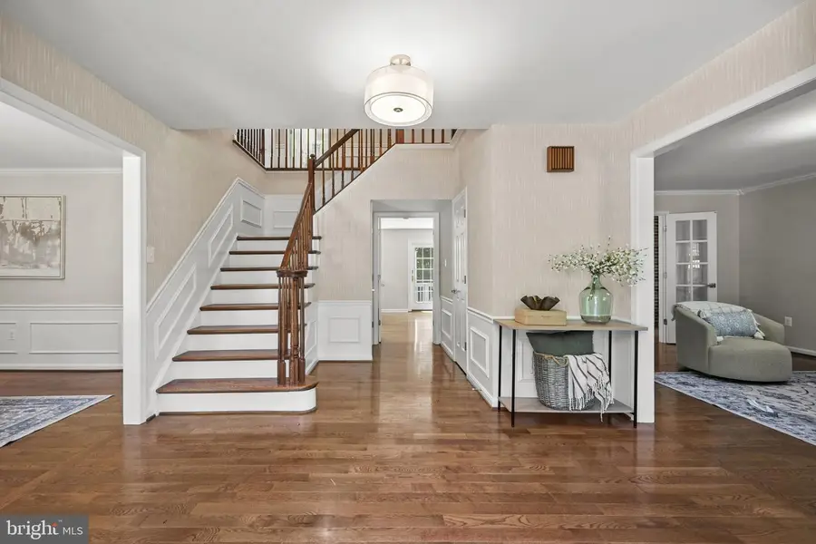 9127 Scott St, Springfield, VA 22153 - #3