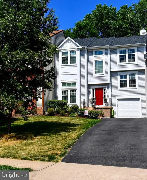 6531 Palisades Dr, CENTREVILLE, VA 20121