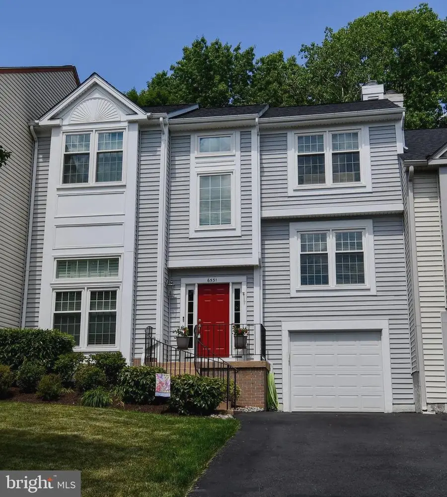 6531 Palisades Dr, Centreville, VA 20121 - #2
