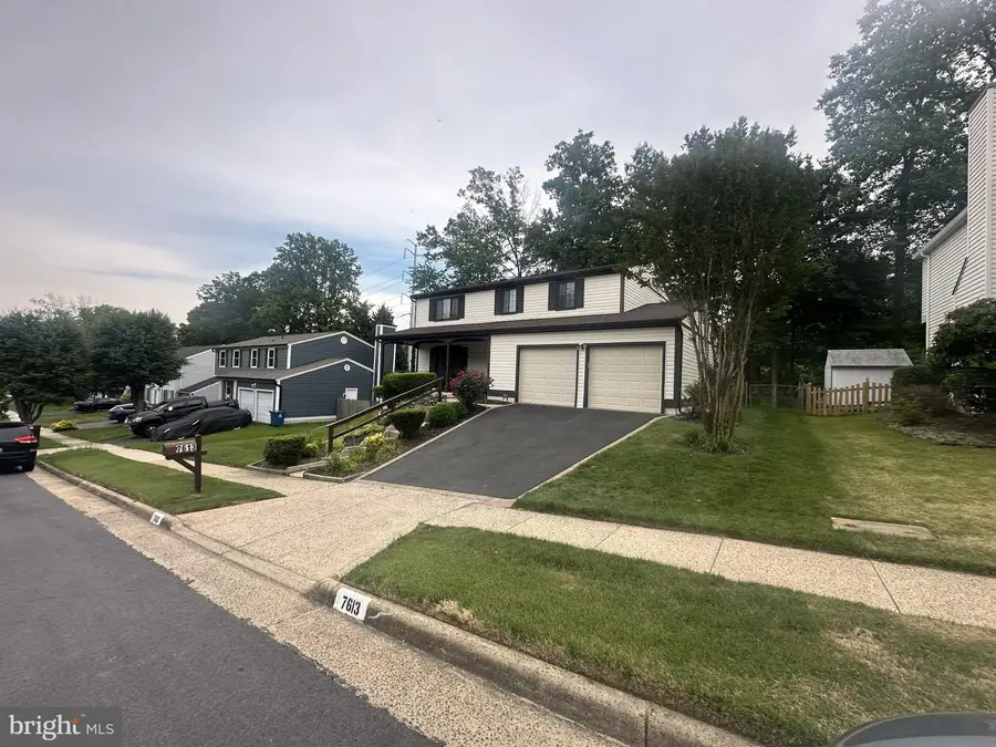 7613 Springfield Hills Dr, Springfield, VA 22153 - #3