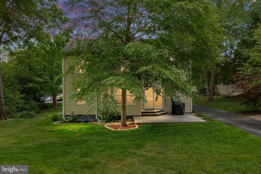 3123 Woodland Ln, Alexandria, VA 22309 - #2