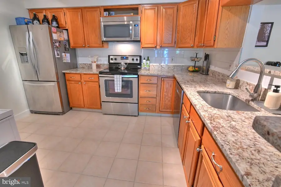 2220 Springwood Dr #108b, Reston, VA 20191 - #2