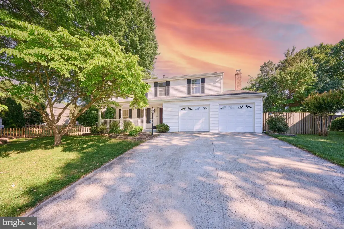 5416 Hedgerow Ct, Centreville, VA 20120 - #1