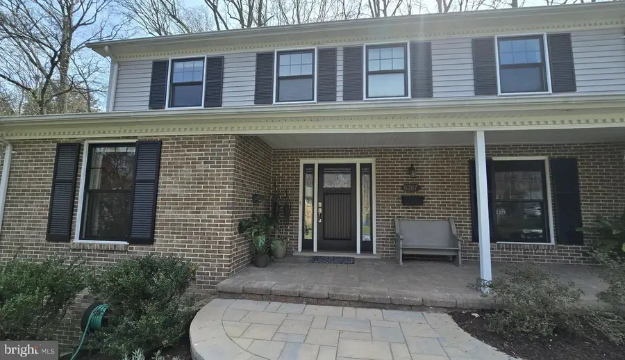 6207 Larstan Dr, Alexandria, VA 22312 - #3