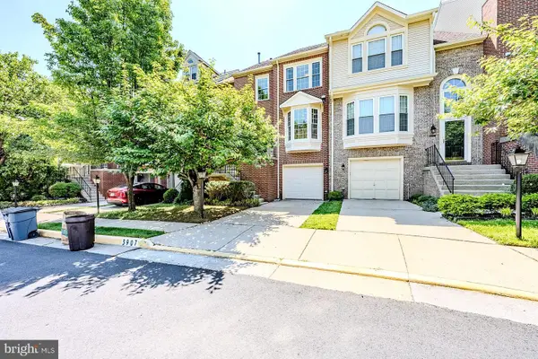 3907 Clares Ct, FAIRFAX, VA 22033