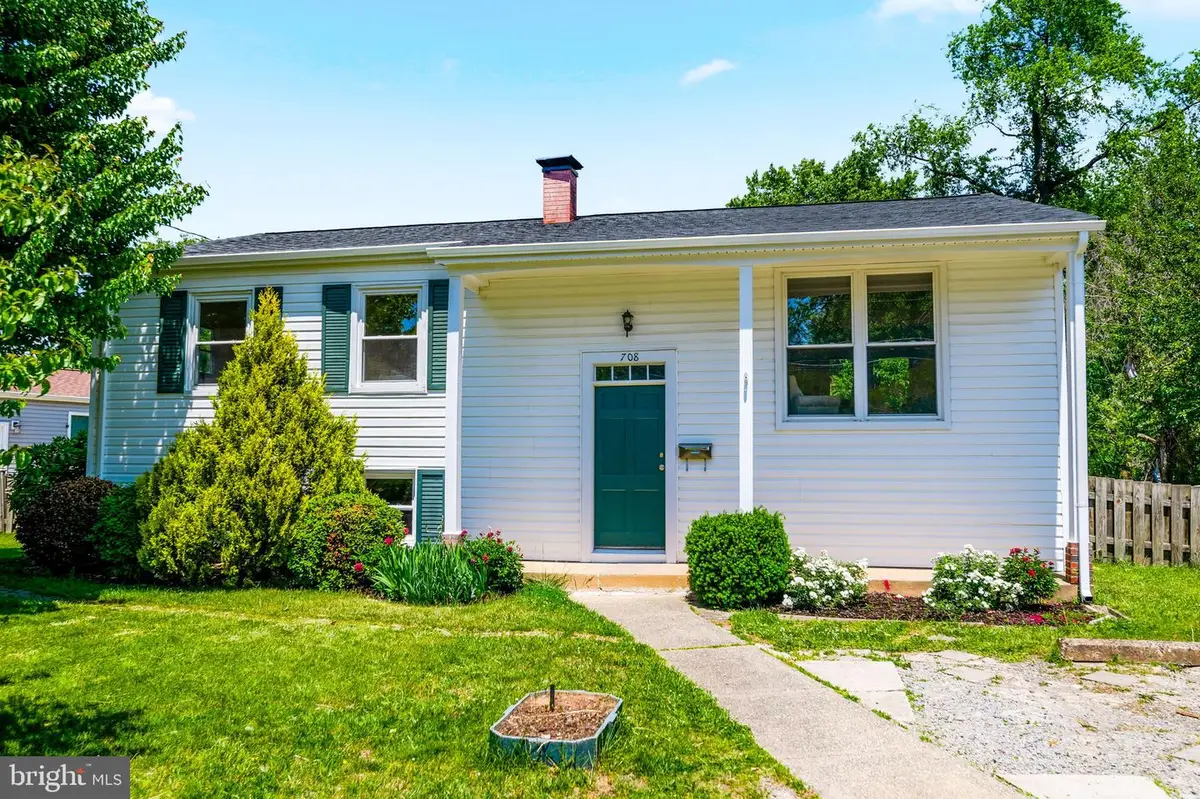 708 Alabama, Herndon, VA 20170 - #1
