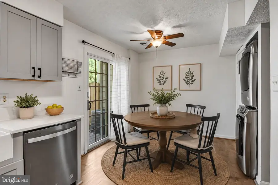 7612 Whitly Way, Lorton, VA 22079 - #3