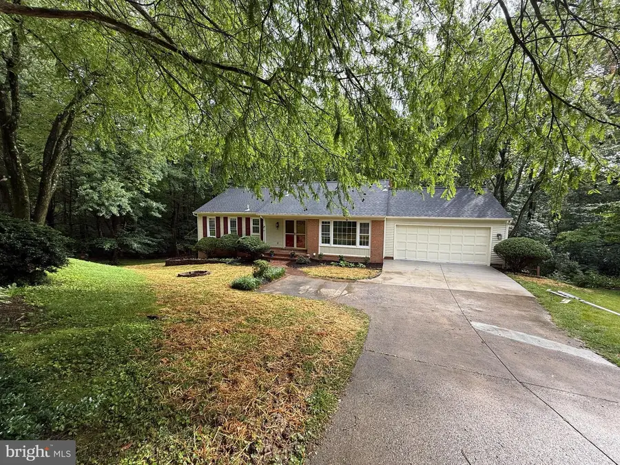 7937 Saint George Ct, Springfield, VA 22153 - #2
