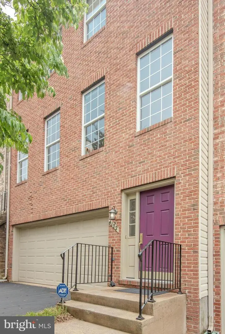4172 Vernoy Hills Rd, Fairfax, VA 22033 - #2