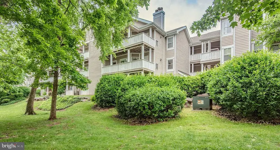 14321 Climbing Rose Way #204, Centreville, VA 20121 - #2