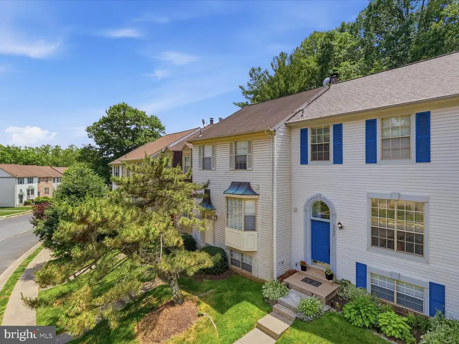 5742 Burke Towne Ct, Burke, VA 22015 - #2