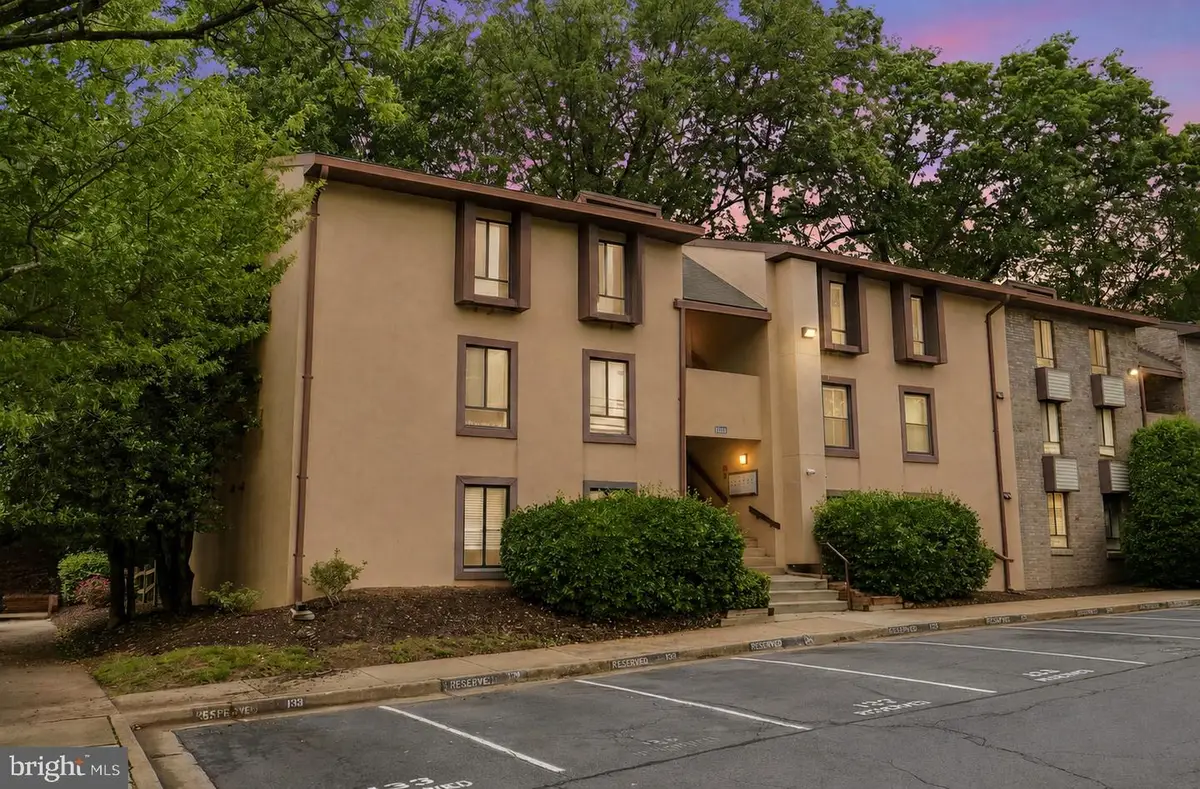 2231 Castle Rock Sq #22c, Reston, VA 20191 - #1
