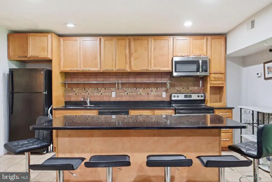 2231 Castle Rock Sq #22c, Reston, VA 20191 - #3
