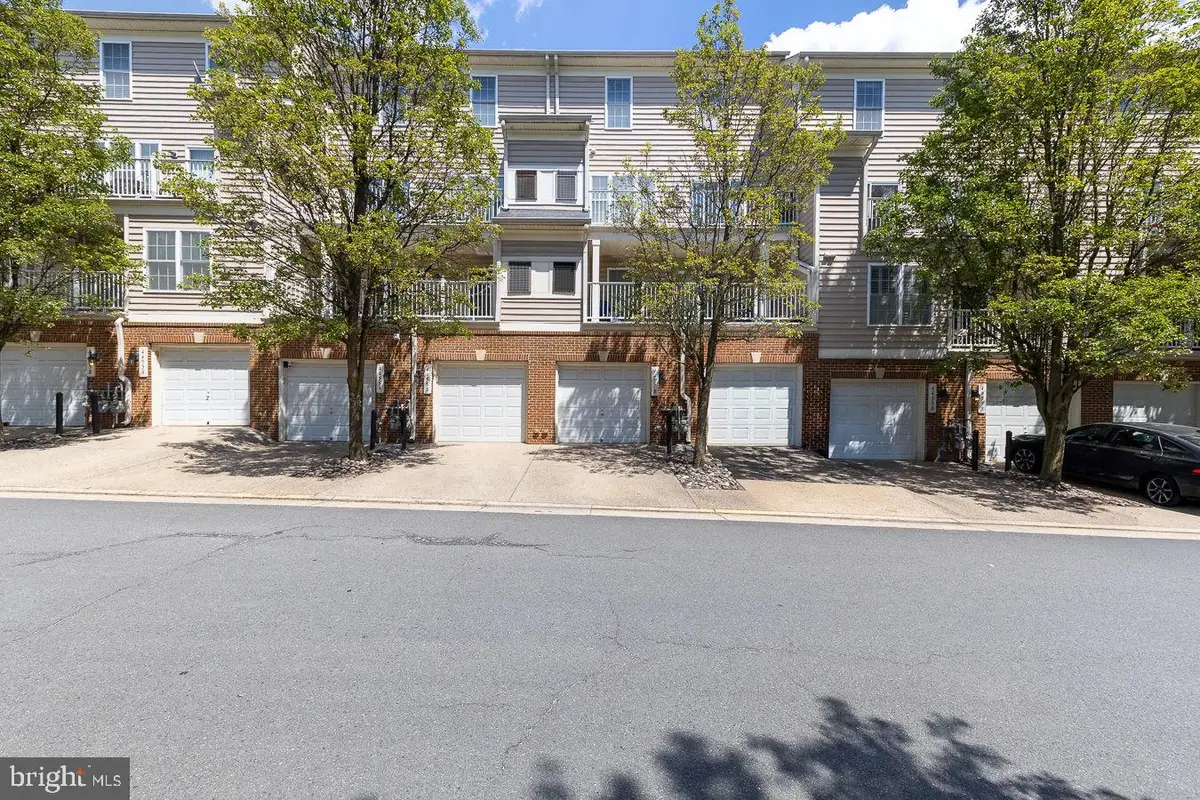 4457-b Beacon Grove Cir #705b, Fairfax, VA 22033 - #1