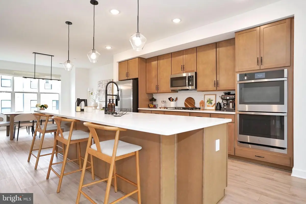 4953 Longmire Way, Chantilly, VA 20151 - #1
